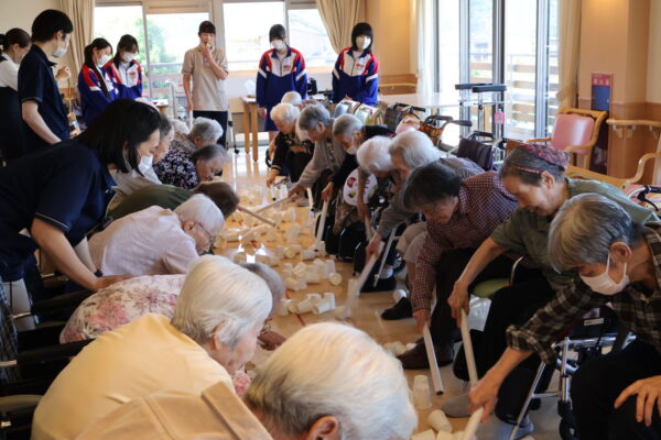 IMG 1960 600x400 - 運動レクで体を動かしましょう！！