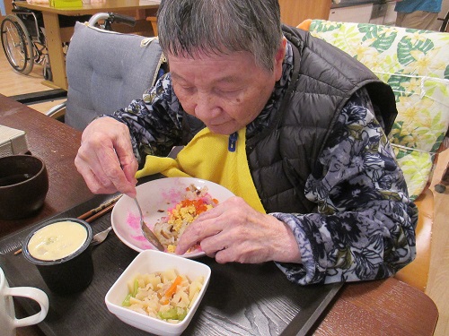 0303 03 - ひなまつりの昼食です。