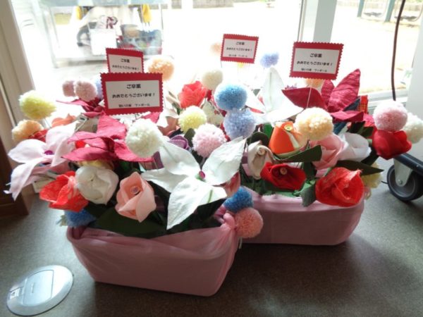 DSC00632 600x450 - 【地域交流】ご卒業おめでとうございます。