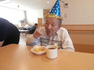 96dcf81cb554d22585310dd53ccc1f99 - 🍰お誕生日会🎉