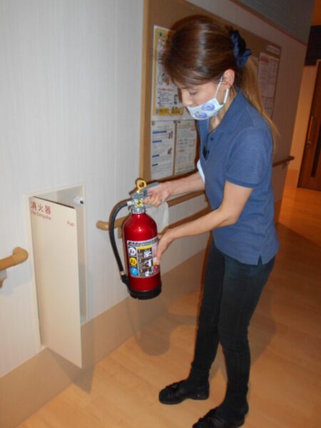 DSCN2051 1 450x600 - 避難訓練‼