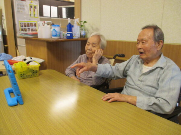 IMG 0002 600x450 - Zoomってすばらしい