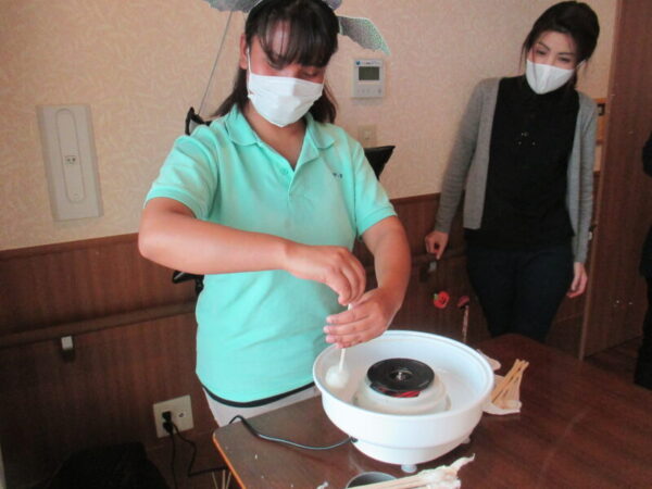 IMG 0077 600x450 - 仮装しておやつタイム♪