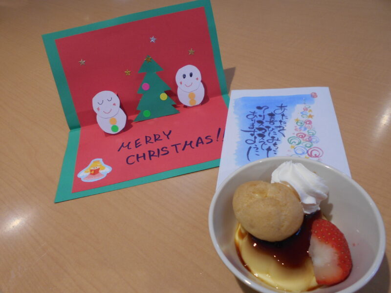 DSCN2952 800x600 - 🎄クリスマス会🎄多床室編