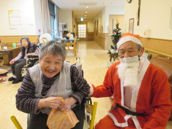 Merry Christmas🎁 IMG 0072 600x450 - Merry Christmas🎁