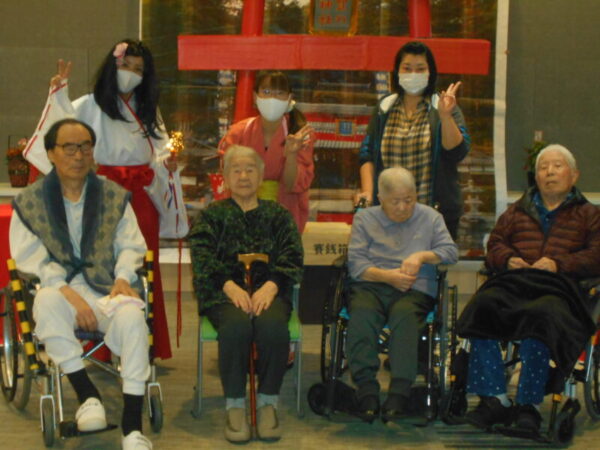 新年祝賀会 大正琴編 DSCN3140 600x450 - 新年祝賀会 大正琴編