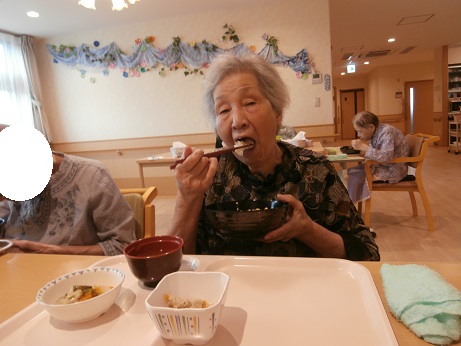 P8130021 - どんぶりの日🙌