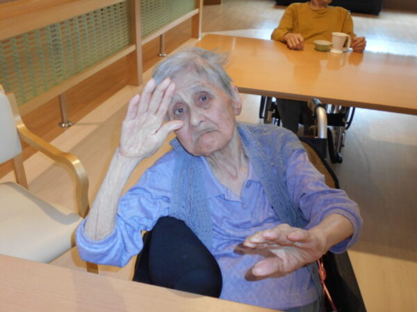 99ee3d89a0075c9f7183aeb22b9faa9e 600x450 - 敬老会・・多床室編