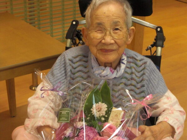 72e0baa6b7b5ac79ca08e6ac8b012703 600x450 - お誕生日お祝い・・農人町編