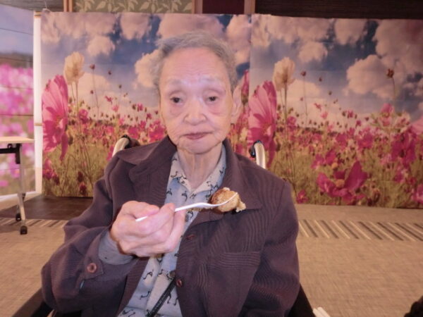CIMG0798 600x450 - 秋祭り・・屋台・昼食編