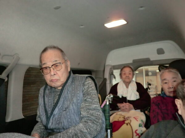 CIMG0981 600x450 - 紅葉見学・・多床室編