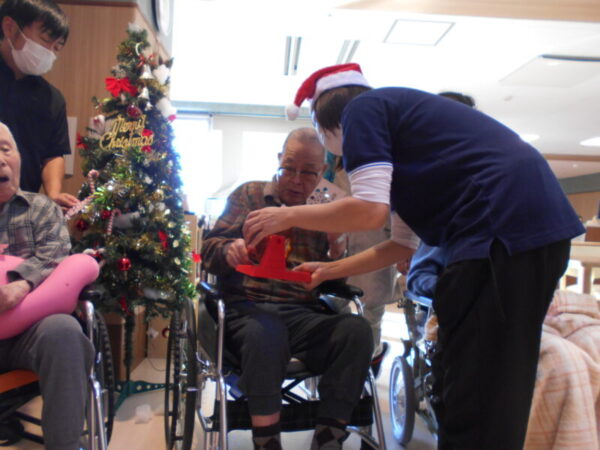 DSCN5349 600x450 - お誕生日会＆クリスマス会🎄・・・多床室編