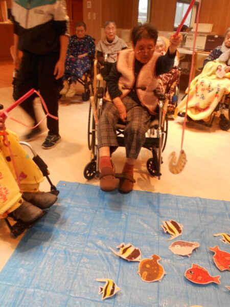DSCN5681 450x600 - お誕生日会・・・多床室編