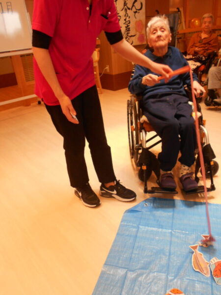 DSCN5692 450x600 - お誕生日会・・・多床室編