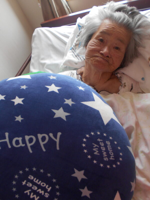 DSCN6054 - 3月お誕生日会・・多床室編