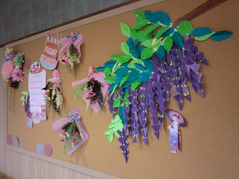 CIMG0062 800x600 - 藤の花作り・・ユニット・多床室のご紹介