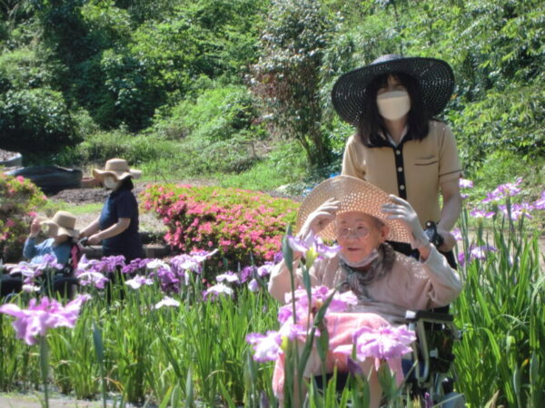 CIMG0225 600x450 - お花見ドライブ＆お散歩・・ユニット編