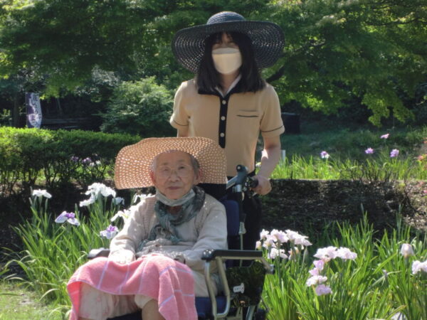 CIMG0228 600x450 - お花見ドライブ＆お散歩・・ユニット編