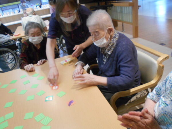 DSCN6889 600x450 - 8月誕生日会・・多床室編