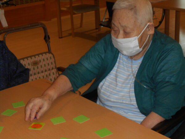 acdc13114ee3a69a6386813e1bdefa29 600x450 - 8月誕生日会・・多床室編