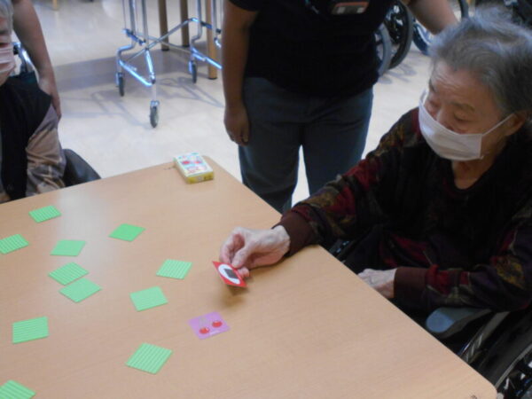 ae42ee5228da328b107fc6dbed22d94a 600x450 - 8月誕生日会・・多床室編