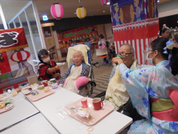 DSCN6939 600x450 - 夏祭り・・多床室編