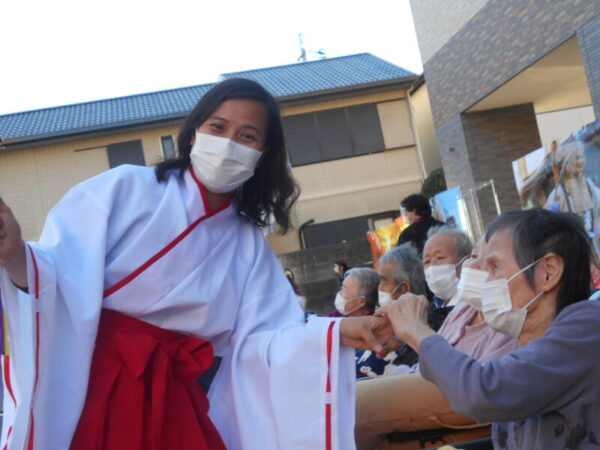 DSCN7626 600x450 - 天神祭り👹・・多床室編