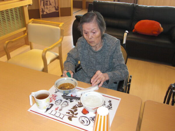 CIMG4592 1 600x450 - 忘年会・・多床室編　【昼食編】