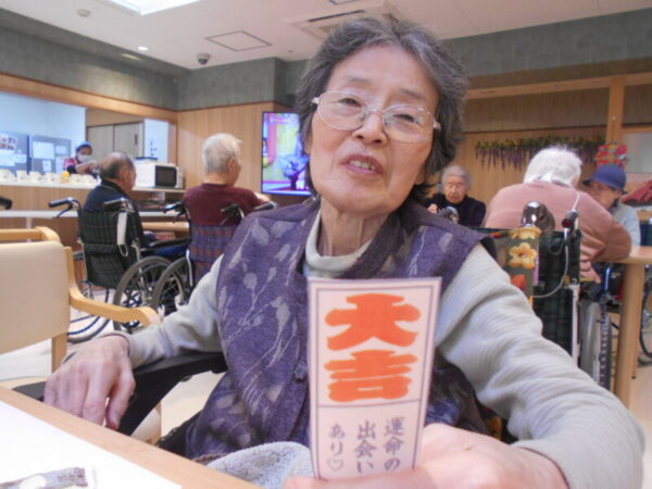 DSCN7986 1 600x450 - 新年会・・多床室編