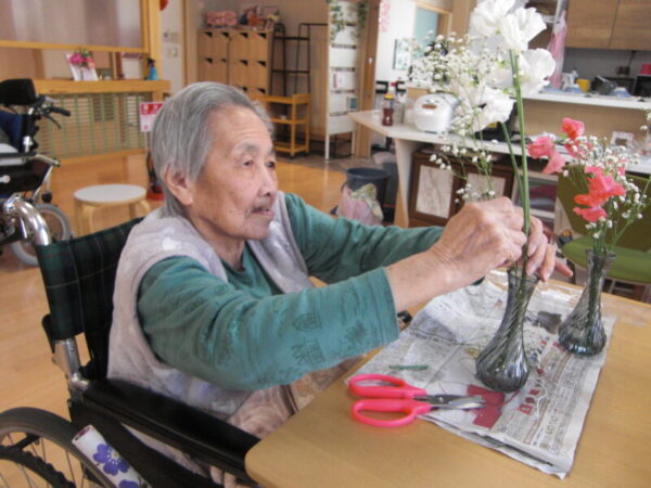 余暇活動「生け花」・・農人町編 CIMG4799 600x450 - 余暇活動「生け花」・・農人町編