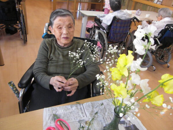 余暇活動「生け花」・・農人町編 CIMG4802 600x450 - 余暇活動「生け花」・・農人町編