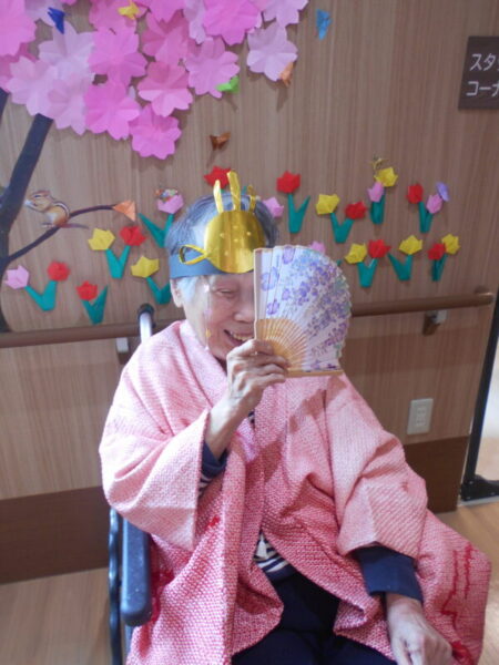 DSCN8196 450x600 - おひな祭り・・多床室パート①