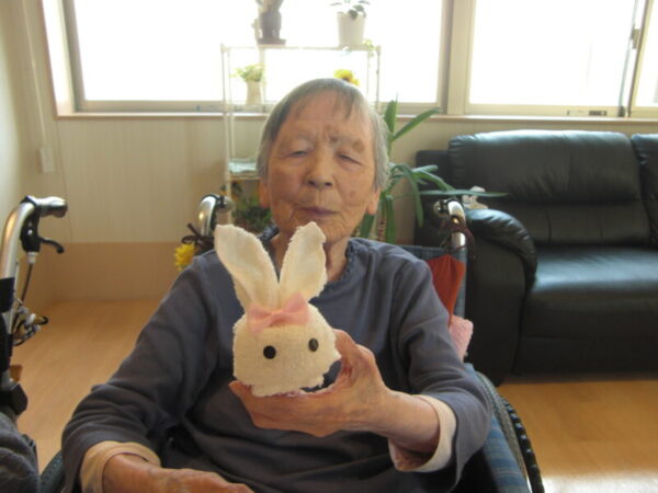 CIMG5401 600x450 - タオルで🐰うさぎ作り・・ユニット編