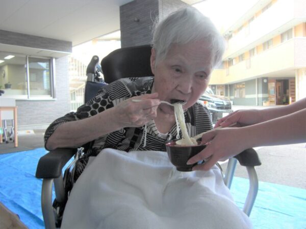 CIMG5459 1 600x450 - 流しそうめん・・農人町編