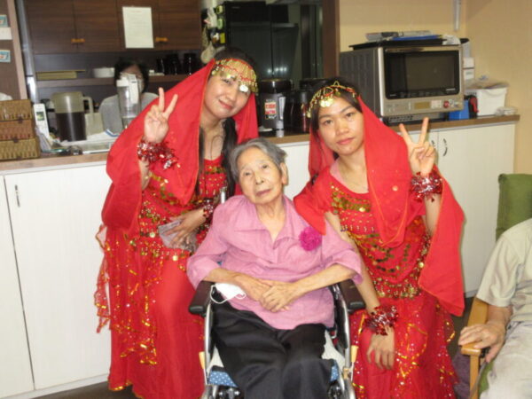 IMG 6157 600x450 - 【季節行事】敬老会1日目