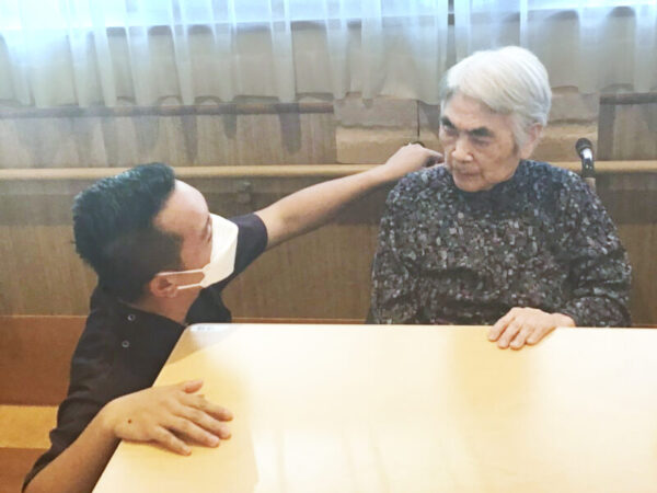 20231002 013 K0100210 re2 600x450 - 対談企画「chao!」　憩いの街・ケヴィンさん&times;中辻さん編