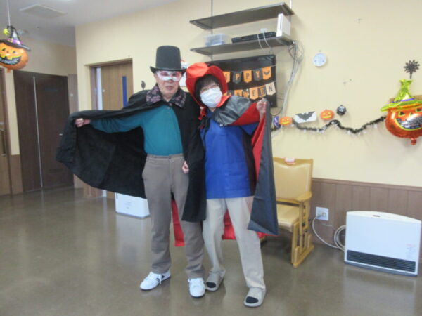 IMG 7403 600x450 - 【季節行事】ハロウィン仮装大会⓶