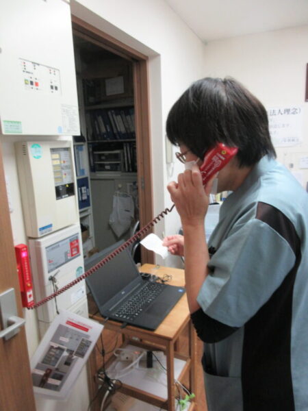 IMG 7844 450x600 - 【防災訓練】避難訓練