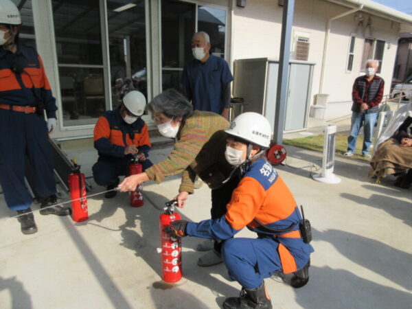 IMG 7855 600x450 - 【防災訓練】避難訓練