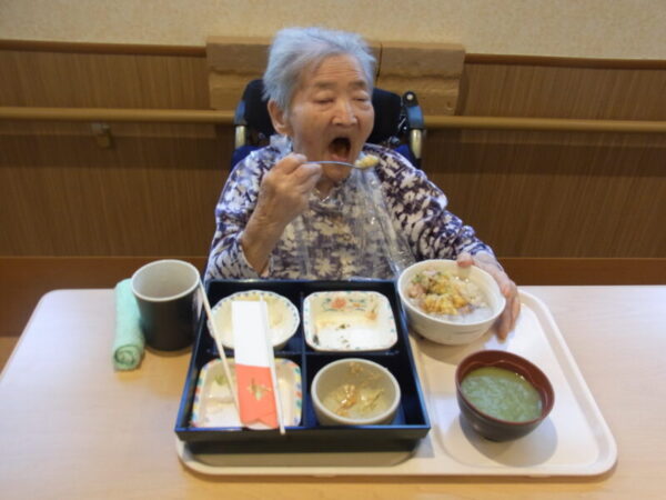 RIMG0278 600x450 - ブリ！ケーキ！おせち！