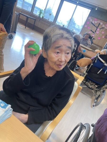 IMG 4926 450x600 - 節分👹豆まき・・・多床室編