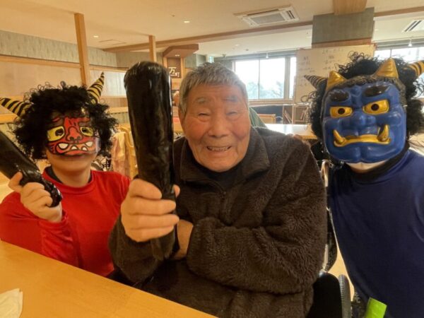 IMG 4947 600x450 - 節分👹豆まき・・・多床室編