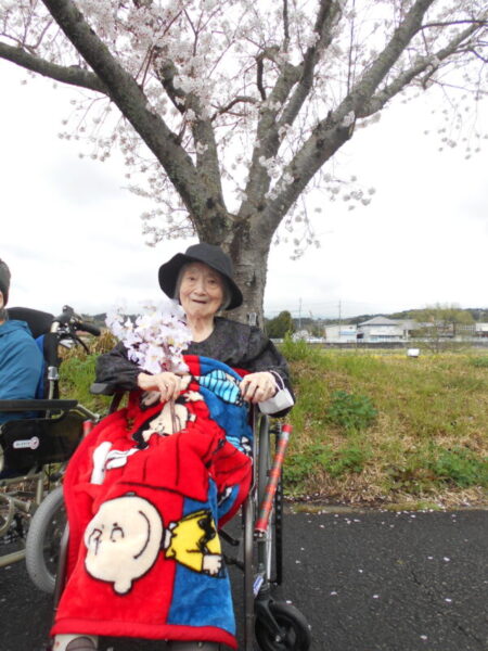 DSCN1058 450x600 - 🌸お花見ドライブ🌸～多床室編～