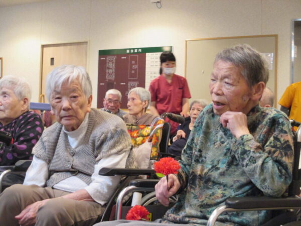 3b54b9b14cf5ccdd21f89605963e6a83 600x450 - 💐母の日イベント💐