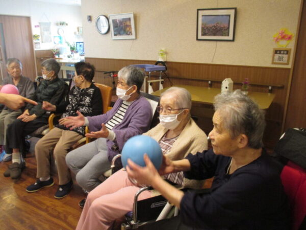 IMG 0221 600x450 - 🎈機能訓練してます🥎🎳✨