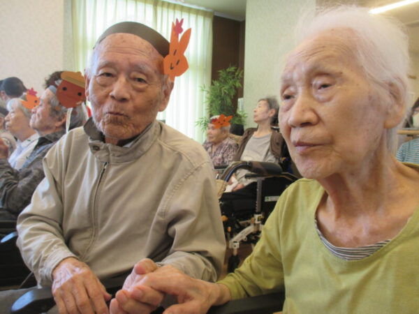 IMG 0309 600x450 - 🍰津の街・津ケアホーム合同秋祭り👘🏮🎤✨
