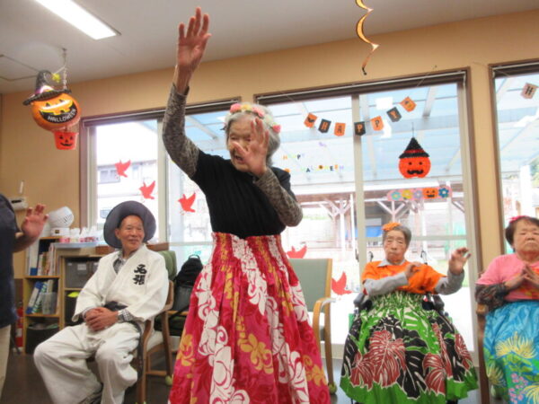 IMG 4896 600x450 - 【季節行事】ハロウイン仮装大会①