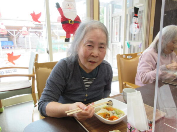 IMG 6337 600x450 - 【季節行事】鍋忘年会