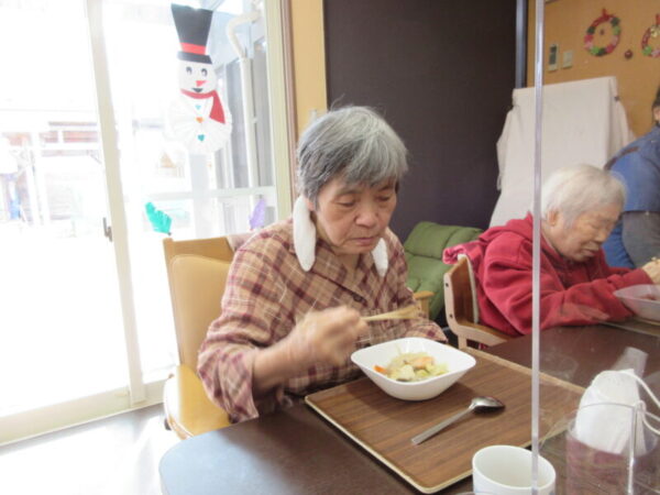 IMG 6345 600x450 - 【季節行事】鍋忘年会