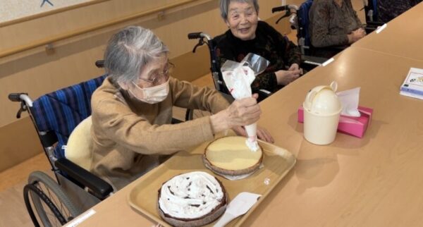 IMG 0383 600x322 - クリスマスパーティー🎄